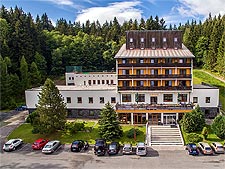 Hotel Kamzík Karlov