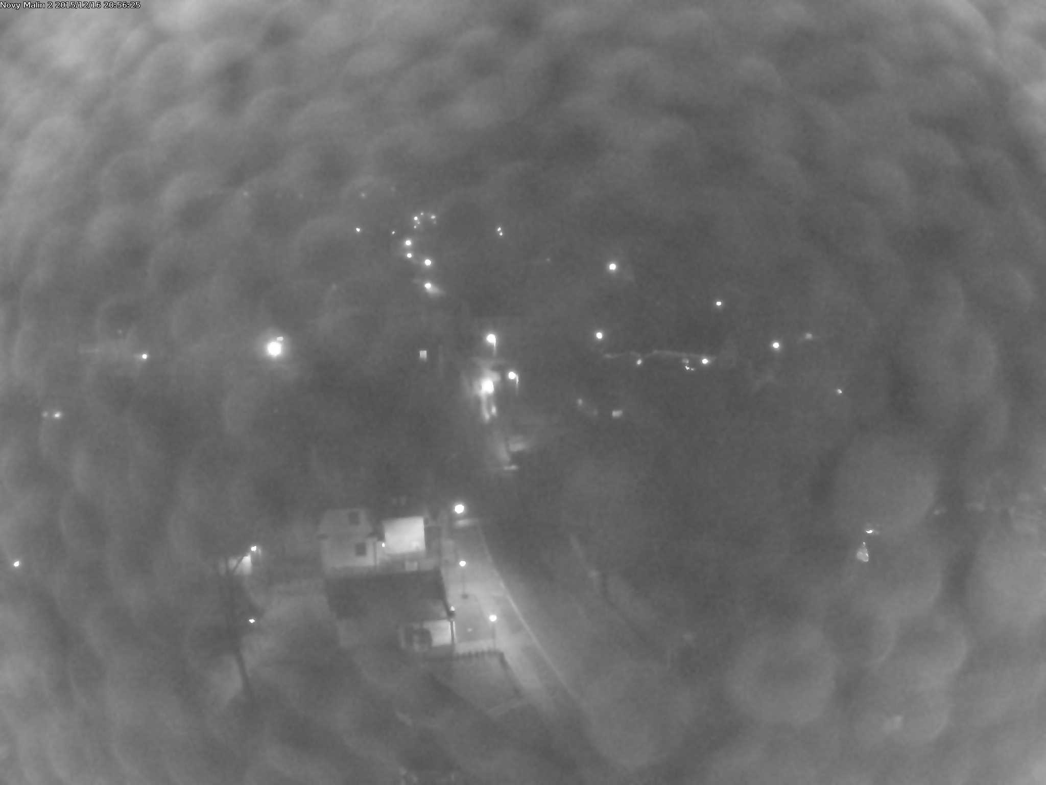 Webkamera Nový Malín 16.12.2015 20:56